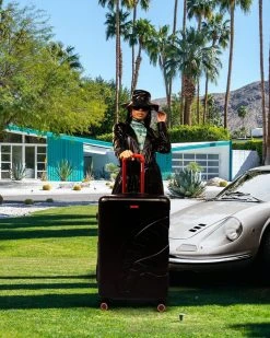 SPRAYGROUND® SHARKITECTURE MOLDED 29” FULL-SIZE LUGGAGE