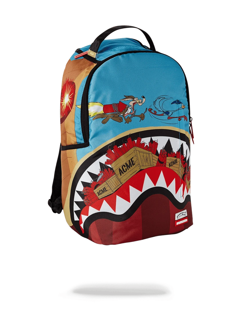 SPRAYGROUND® COYOTE VS ROADRUNNER SHARK 4 SPRAYGROUND® COYOTE VS ROADRUNNER SHARK
