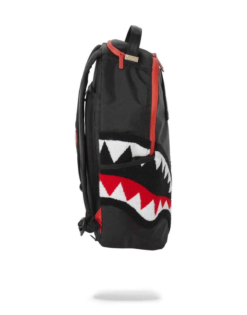 SPRAYGROUND® ALIEN SHARK BACKPACK (ONE OF ONE) 6 SPRAYGROUND® ALIEN SHARK BACKPACK (ONE OF ONE)
