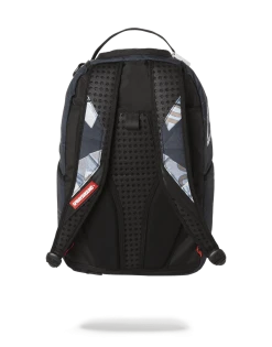 SPRAYGROUND® ORIGAMI SHARK BACKPACK (ONE OF ONE) BACKPACKS 13 SPRAYGROUND® ORIGAMI SHARK BACKPACK (ONE OF ONE) BACKPACKS
