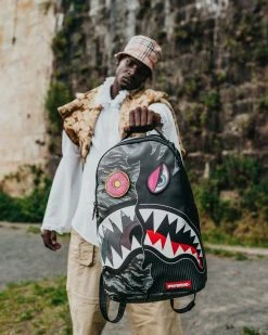 SPRAYGROUND® DAZED AND SHARK BACKPACK (DLXV)