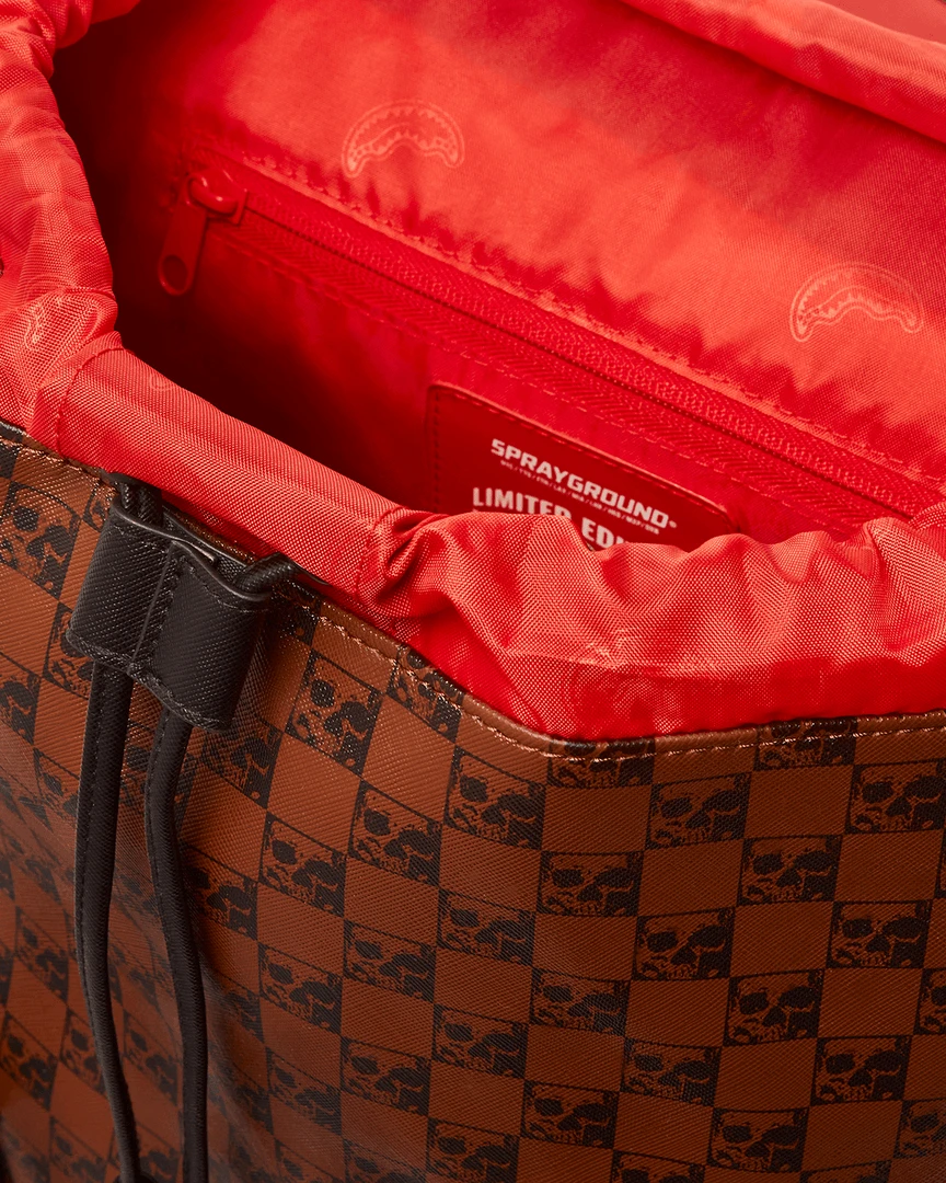 SPRAYGROUND® SHARKS AND SKULLS MONTE CARLO 17 SPRAYGROUND® SHARKS AND SKULLS MONTE CARLO