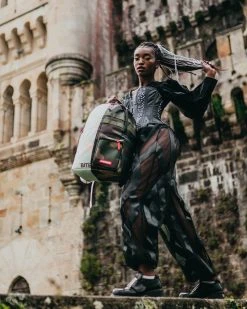 SPRAYGROUND® BAGS SPLIT WEIRD BACKPACK (DLXV)