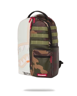 SPRAYGROUND® BAGS SPLIT WEIRD BACKPACK (DLXV)