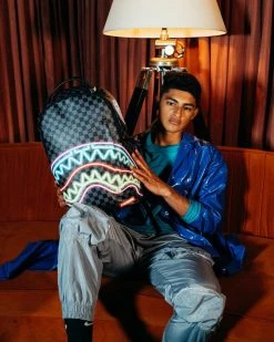 SPRAYGROUND® SHARKS IN PARIS GLOW BACKPACK (DLXV)