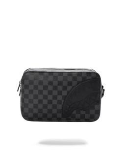 SPRAYGROUND® BAGS HENNY BLACK TOILETRY BAG 12 SPRAYGROUND® BAGS HENNY BLACK TOILETRY BAG