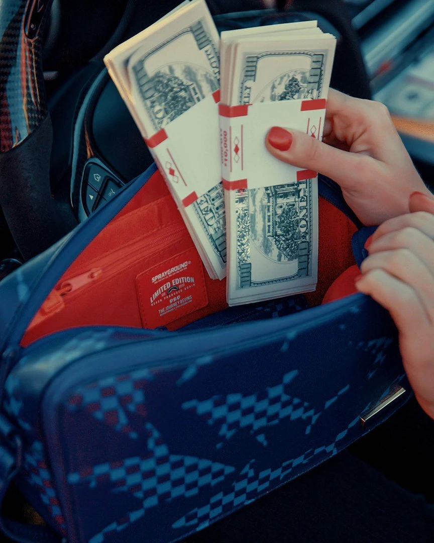 SPRAYGROUND® BAGS SHARK CHECK (BLUE) TOILETRY 6 SPRAYGROUND® BAGS SHARK CHECK (BLUE) TOILETRY