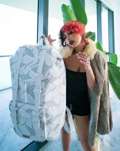 SPRAYGROUND® SHARK CHECK (WHITE) HILLS BACKPACK