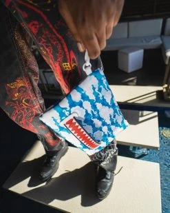 SPRAYGROUND® SKYBORNE CROSSOVER CLUTCH