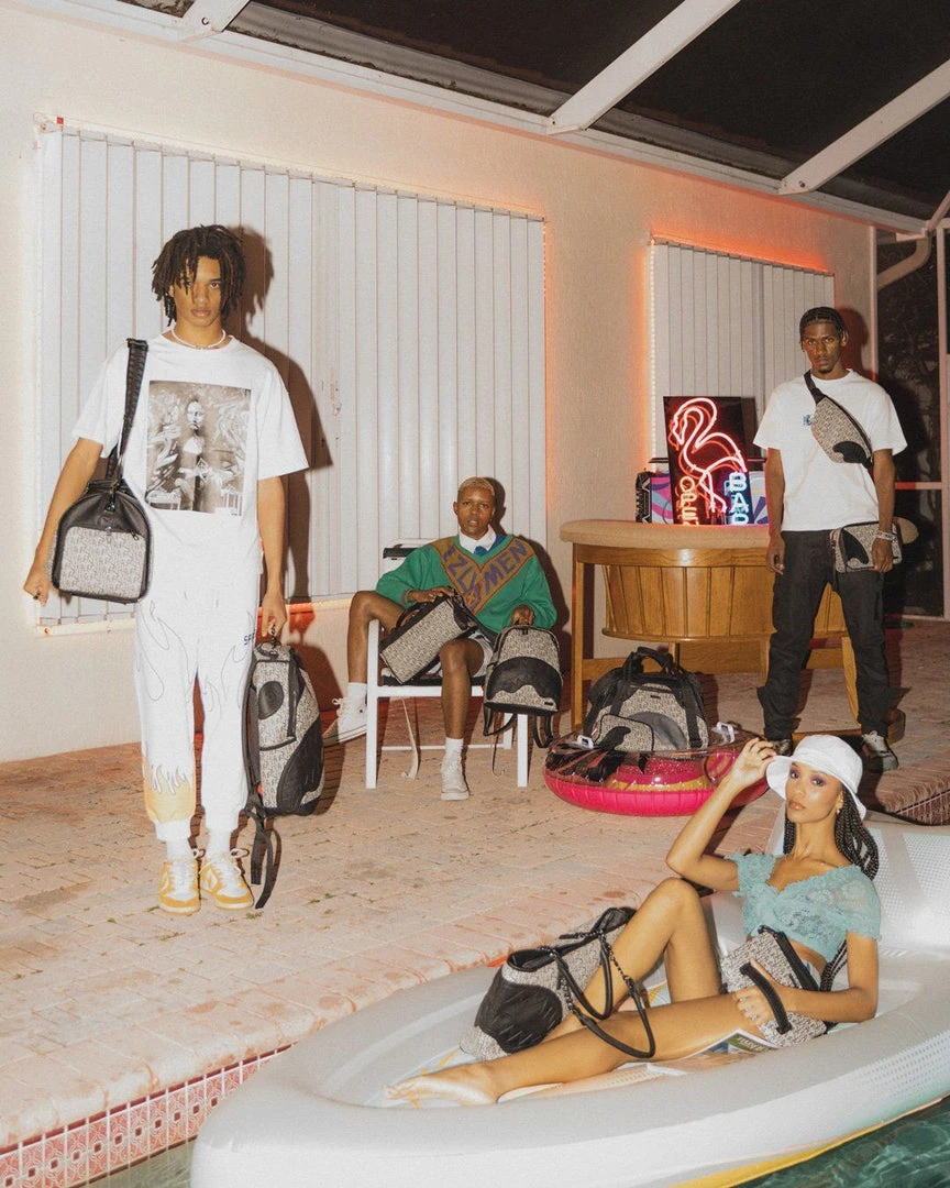 SPRAYGROUND® BAGS SG ALL DAY BACKPACK (DLXV) 20 SPRAYGROUND® BAGS SG ALL DAY BACKPACK (DLXV)