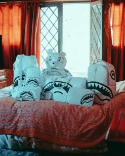 SPRAYGROUND® SPLIT THE CHECK (PEARL) BACKPACK (DLXV) BAGS 31 SPRAYGROUND® SPLIT THE CHECK (PEARL) BACKPACK (DLXV) BAGS