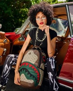 SPRAYGROUND® FIFTH AVENUE BACKPACK (DLXV) 21 SPRAYGROUND® FIFTH AVENUE BACKPACK (DLXV)