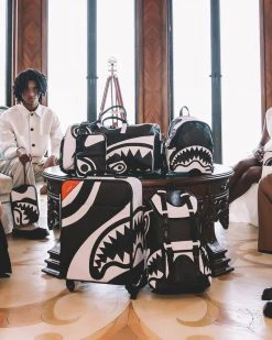 SPRAYGROUND® BAGS V.V.I.P. HILLS 31 SPRAYGROUND® BAGS V.V.I.P. HILLS