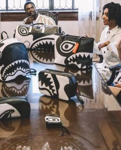 SPRAYGROUND® V.V.I.P. TOILETRY BAG BAGS