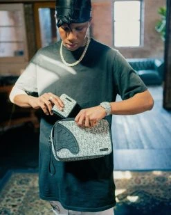 SPRAYGROUND® TOILETRIES AKA MONEY BAGS SG ALL DAY TOILETRY BAG 15 SPRAYGROUND® TOILETRIES AKA MONEY BAGS SG ALL DAY TOILETRY BAG