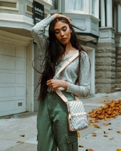 SPRAYGROUND® ROSE ALL DAY LA PALAIS SLING