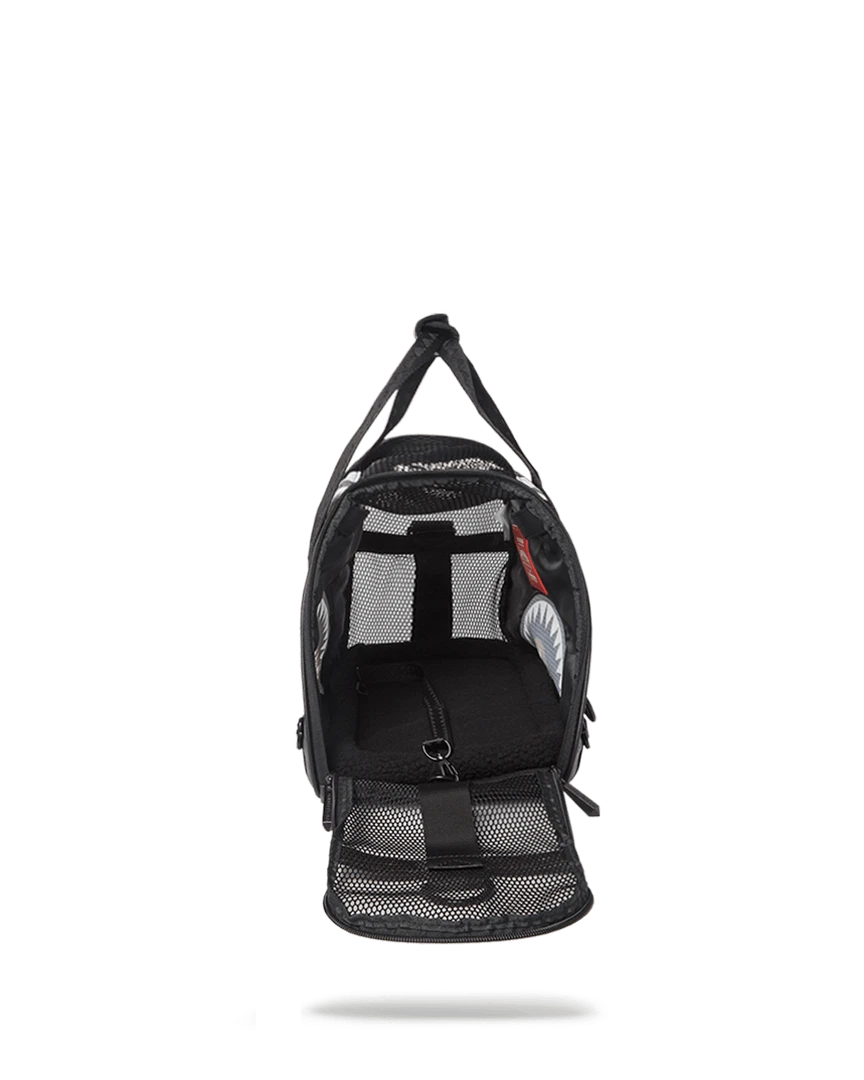 SPRAYGROUND® V.V.I.P. PET CARRIER BAGS 14 SPRAYGROUND® V.V.I.P. PET CARRIER BAGS