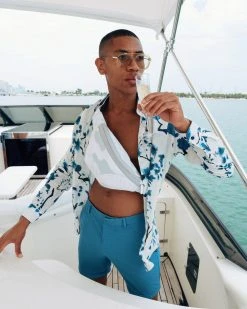 SPRAYGROUND® 3AM LE BLANC SAVVY CROSSBODY BAGS