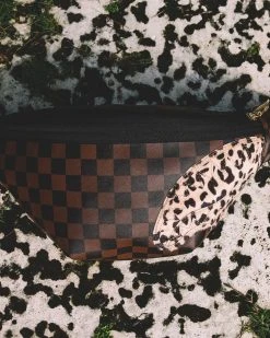 SPRAYGROUND® A.i.3 THE LEGACY SAVVY CROSSBODY BAGS