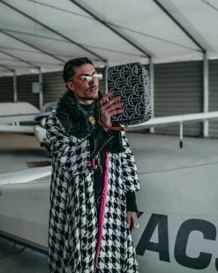 SPRAYGROUND® BAGS ILLUCHAINS TOILETRY BAG