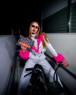 SPRAYGROUND® CROSSOVER CLUTCHES ILLUCHAINS CROSSOVER CLUTCH