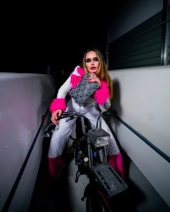 SPRAYGROUND® CROSSOVER CLUTCHES ILLUCHAINS CROSSOVER CLUTCH