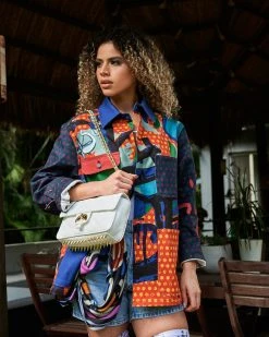 SPRAYGROUND® RIVIERA LE BLANC GOLD CHAIN SHARK HANDBAG BAGS 22 SPRAYGROUND® RIVIERA LE BLANC GOLD CHAIN SHARK HANDBAG BAGS