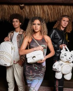 SPRAYGROUND® RIVIERA LE BLANC GOLD CHAIN SHARK HANDBAG BAGS 26 SPRAYGROUND® RIVIERA LE BLANC GOLD CHAIN SHARK HANDBAG BAGS