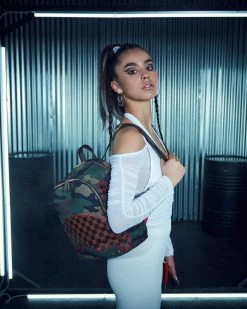 SPRAYGROUND® BAGS THE PARADOXX SHARK SAVAGE 18 SPRAYGROUND® BAGS THE PARADOXX SHARK SAVAGE