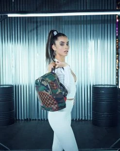 SPRAYGROUND® BAGS THE PARADOXX SHARK SAVAGE 21 SPRAYGROUND® BAGS THE PARADOXX SHARK SAVAGE