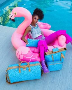 SPRAYGROUND® ILLUCHAINS TURQ TOILETRY BAG BAGS