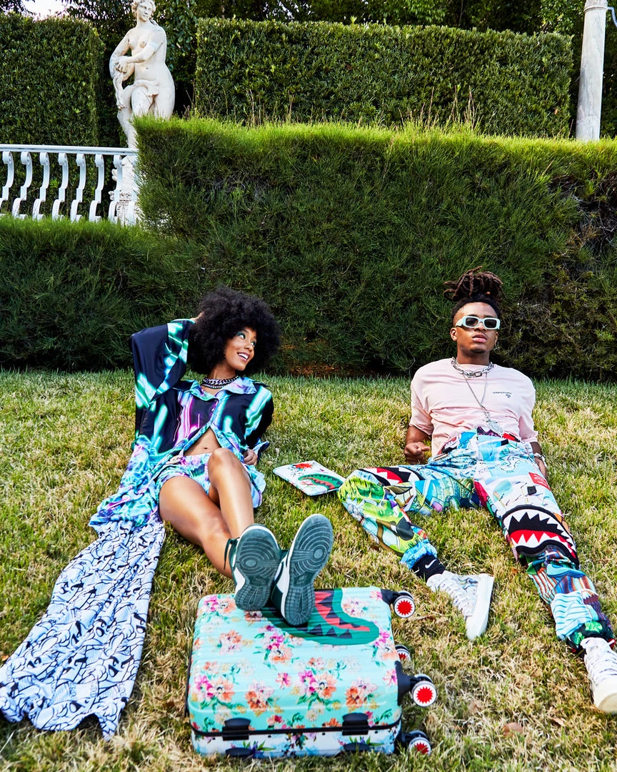 SPRAYGROUND® THE SANCTUARY SHARKNAUTICS HARDSHELL CARRY-ON LUGGAGE 8 SPRAYGROUND® THE SANCTUARY SHARKNAUTICS HARDSHELL CARRY-ON LUGGAGE