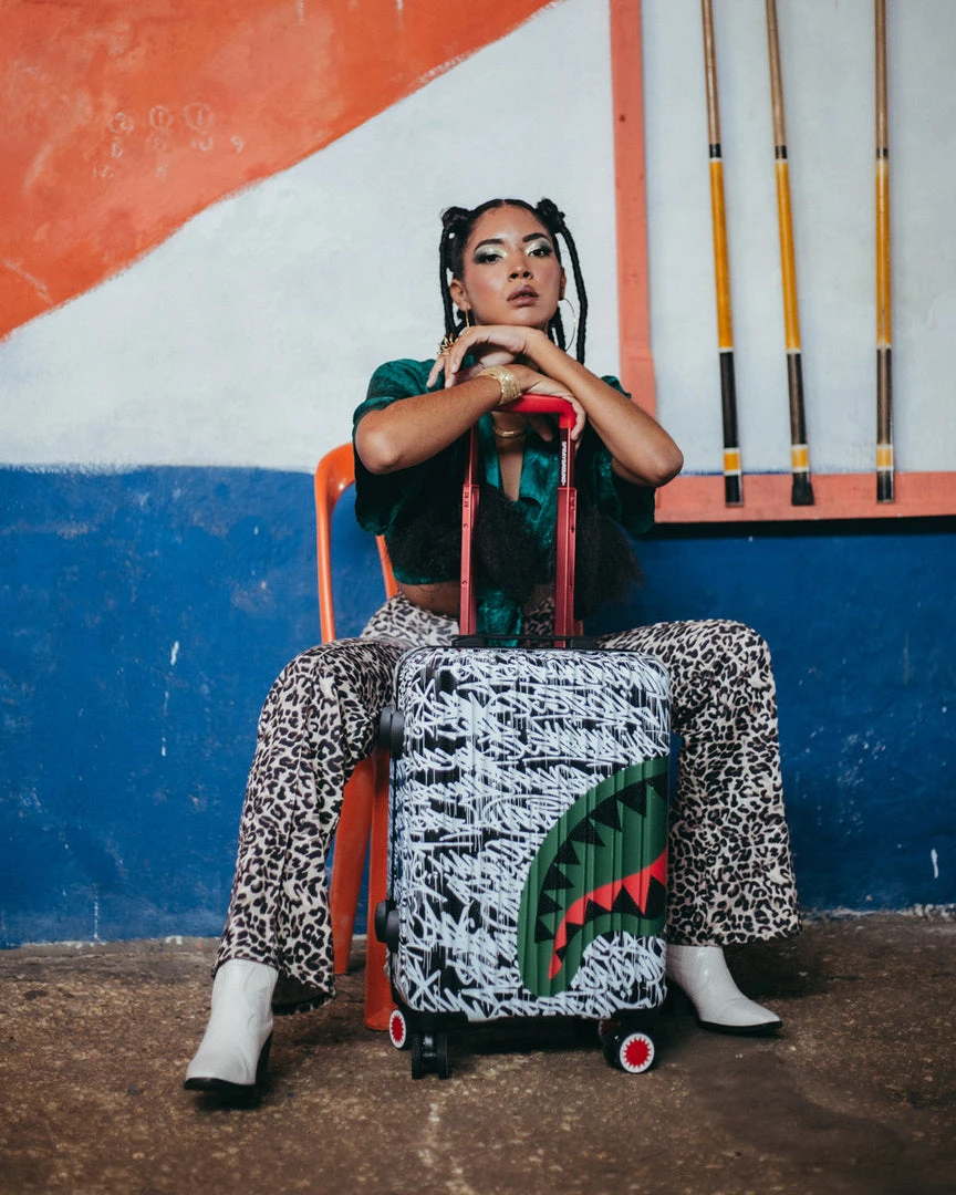 SPRAYGROUND® NIGHT NIGHT SHARKNAUTICS HARDSHELL CARRY-ON LUGGAGE 11 SPRAYGROUND® NIGHT NIGHT SHARKNAUTICS HARDSHELL CARRY-ON LUGGAGE