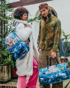 SPRAYGROUND® NOAHS SH-ARK LARGE DUFFLE BAGS 18 SPRAYGROUND® NOAHS SH-ARK LARGE DUFFLE BAGS