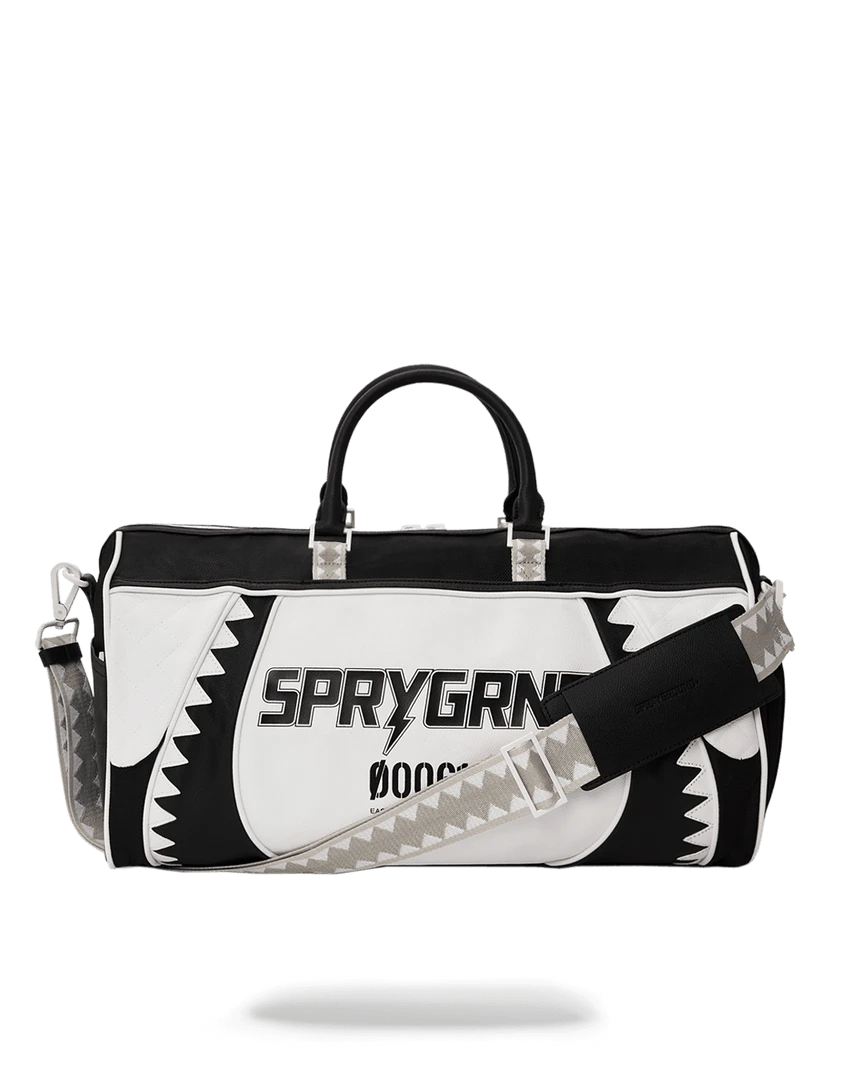 SPRAYGROUND® SWERVE DUFFLE 7 SPRAYGROUND® SWERVE DUFFLE