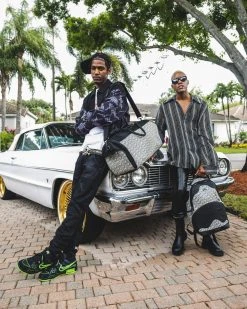 SPRAYGROUND® SG ALL DAY DUFFLE BAGS 29 SPRAYGROUND® SG ALL DAY DUFFLE BAGS