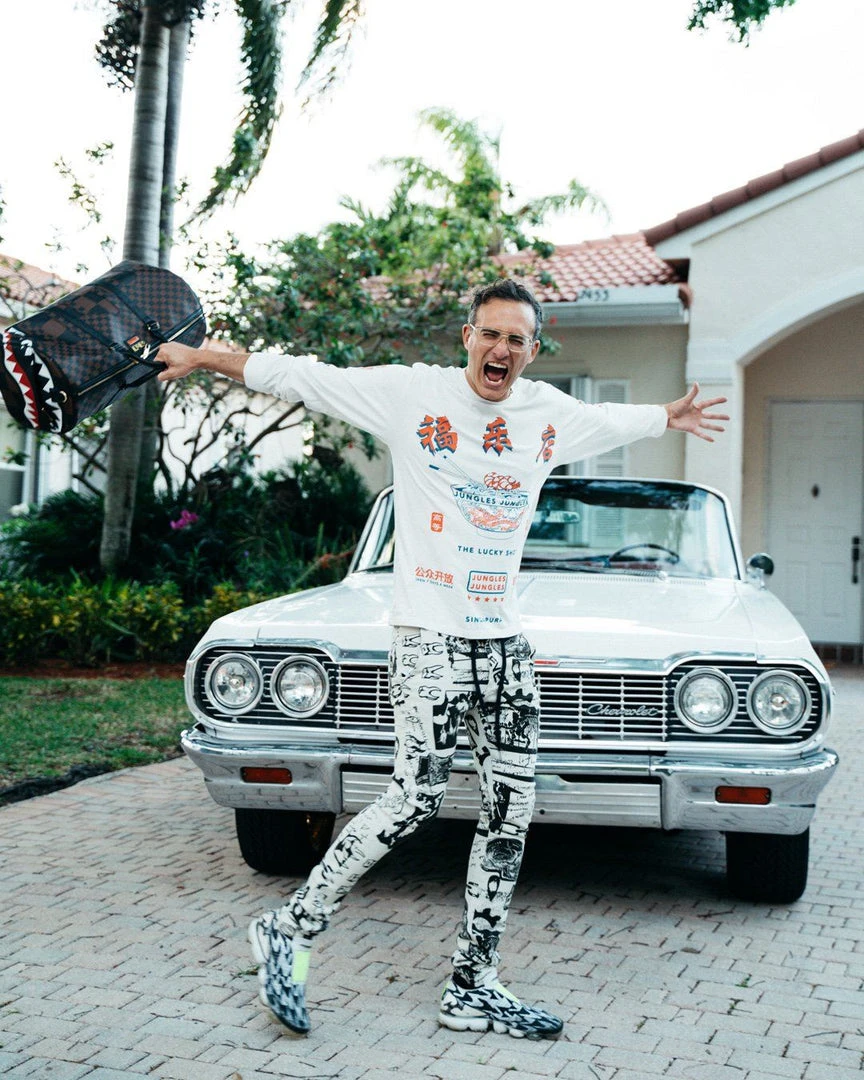 SPRAYGROUND® XTC SHARKS IN PARIS DUFFLE 8 SPRAYGROUND® XTC SHARKS IN PARIS DUFFLE