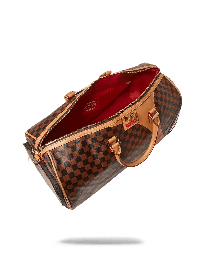 SPRAYGROUND® HENNY AIR TO THE THRONE DUFFLE BAGS 13 SPRAYGROUND® HENNY AIR TO THE THRONE DUFFLE BAGS