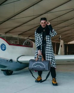 SPRAYGROUND® ILLUCHAINS DUFFLE