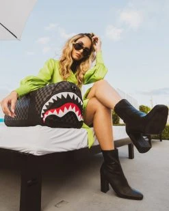 SPRAYGROUND® HENNY AIIR TO THE THRONE DUFFLE