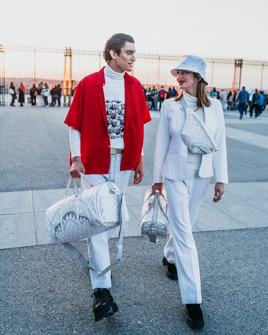 SPRAYGROUND® MONEYGRAM POWDER EMPEROR DUFFLE BAGS 14 SPRAYGROUND® MONEYGRAM POWDER EMPEROR DUFFLE BAGS