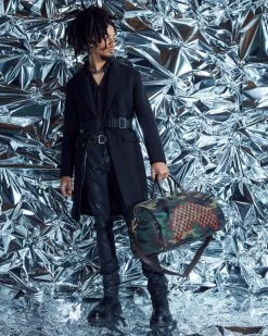 SPRAYGROUND® THE PARADOXX SHARK DUFFLE