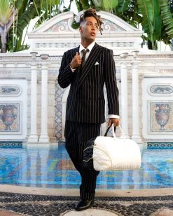 SPRAYGROUND® LEVELED UP SPLIT QUILT SHARK DUFFLE 22 SPRAYGROUND® LEVELED UP SPLIT QUILT SHARK DUFFLE