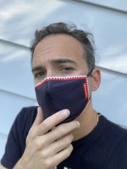 SPRAYGROUND® FACE MASKS ADULT VERTICAL SHARK (BLACK) FORM-FITTING FACE MASK