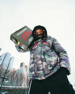 SPRAYGROUND® APPAREL+GEAR CAMO TERRAIN LIGHTWEIGHT PUFFER JACKET