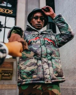 SPRAYGROUND® APPAREL+GEAR CAMO TERRAIN LIGHTWEIGHT PUFFER JACKET