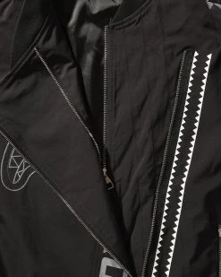 SPRAYGROUND® ANGLED ZIP ATTACK SHARK WINDBREAKER APPAREL+GEAR