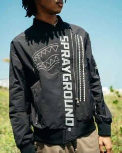 SPRAYGROUND® ANGLED ZIP ATTACK SHARK WINDBREAKER APPAREL+GEAR