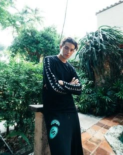 SPRAYGROUND® SHARKURRENCY JOGGER SWEATPANT APPAREL+GEAR