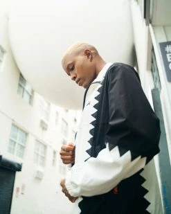 SPRAYGROUND® SHARKANDA WINDBREAKER (BLACK/WHITE) APPAREL+GEAR